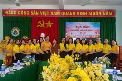 SÁNG NGÀY 12/10/2025 Chi bộ trường MN Hoà An tổ chức kiểm điểm đánh giá Đảng viên, về dự buổi họp có Đồng chí Phạm Thi Thanh Hương – Đảng ủy viên, Phó trưởng ban văn hóa – xã hội HĐND phường Tuy Hoà.