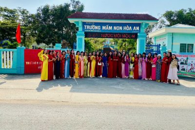 Trường MN Hòa chào mừng kỷ niệm 116 năm Ngày Quốc tế Phụ nữ (08/3/1910 – 08/3/2026) và 1986 năm Khởi nghĩa Hai Bà Trưng, hưởng ứng  “Tuần lễ Áo dài”